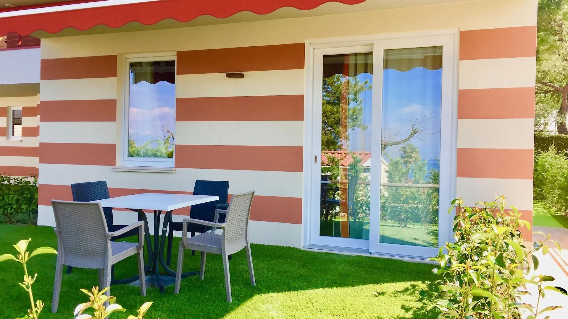 Le Palme Camping & Village Lazise Campeggio
