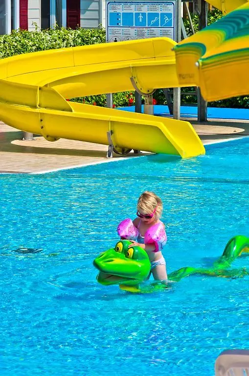 Le Palme Camping & Village Lazise 3*,